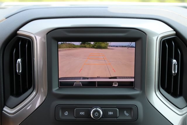 New 2026 Chevrolet Silverado 2500 Custom w/ Custom Value Package AWD/4WD image 18