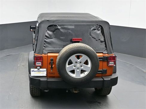 Used 2011 Jeep Wrangler Unlimited Sport image 35