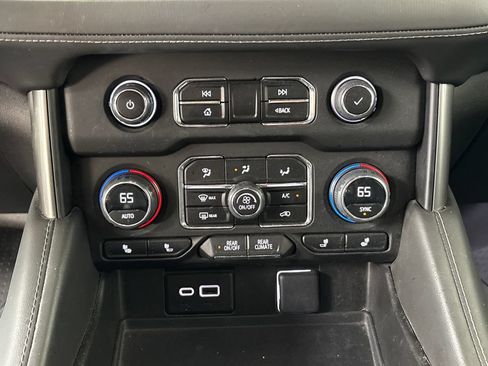 Used 2023 Chevrolet Tahoe LT w/ Luxury Package AWD/4WD image 59