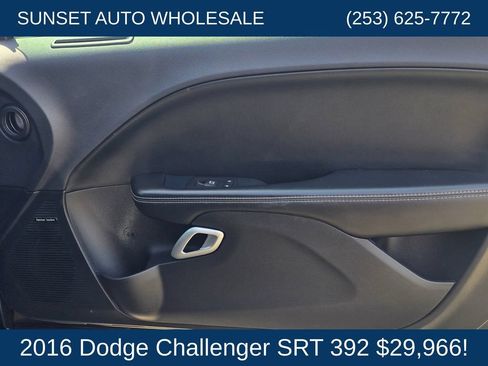 Used 2016 Dodge Challenger SRT w/ Technology Group RWD image 21
