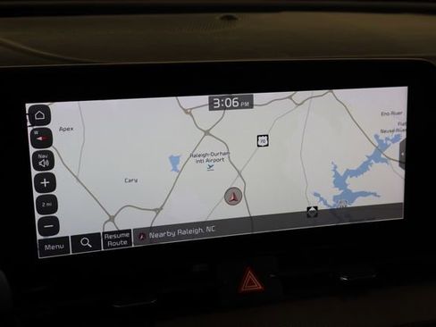 Used 2023 Kia Sportage SX image 34