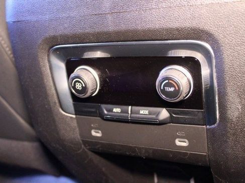 Used 2023 Chevrolet Tahoe LT image 16