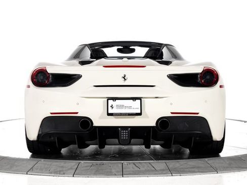 Certified 2017 Ferrari 488 Spider RWD image 8