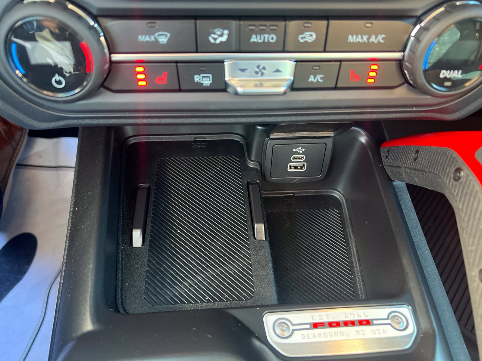New 2026 Ford Bronco Heritage Edition AWD/4WD image 27