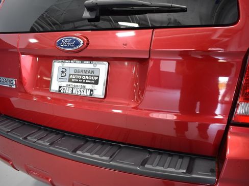 Used 2009 Ford Escape XLT FWD image 12