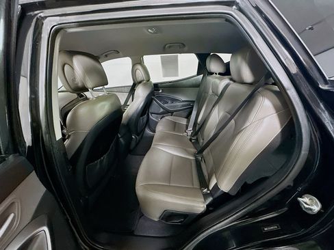 Used 2017 Hyundai Santa Fe Sport FWD image 26
