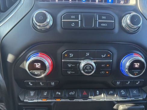 Used 2022 GMC Sierra 2500 Denali image 23