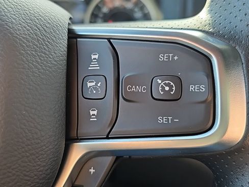 New 2026 RAM 1500 Express AWD/4WD image 21