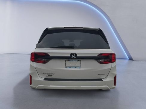 Used 2025 Honda Odyssey Sport-L image 4