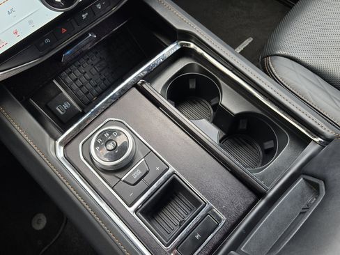 Certified 2023 Ford Expedition Max Platinum image 15