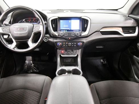 Used 2019 GMC Terrain SLE w/ Driver Convenience Package AWD/4WD image 3