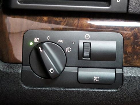 Used 2004 BMW 325Ci Convertible image 42