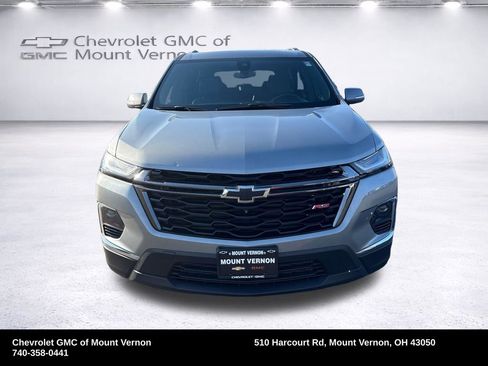 Used 2024 Chevrolet Traverse RS w/ LPO, Floor Liner Package AWD/4WD image 19