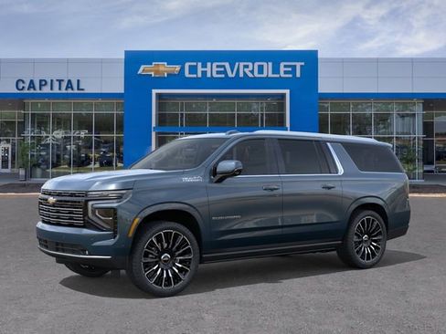 New 2026 Chevrolet Suburban High Country AWD/4WD image 2