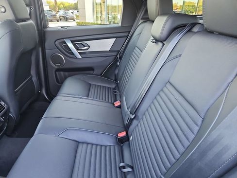 New 2026 Land Rover Discovery Sport Landmark AWD/4WD image 16