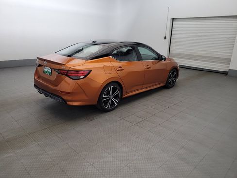 Used 2022 Nissan Sentra SR w/ SR Premium Package FWD image 10