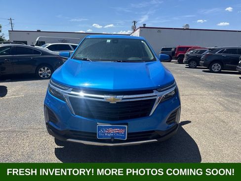 Used 2024 Chevrolet Equinox LT AWD/4WD image 2
