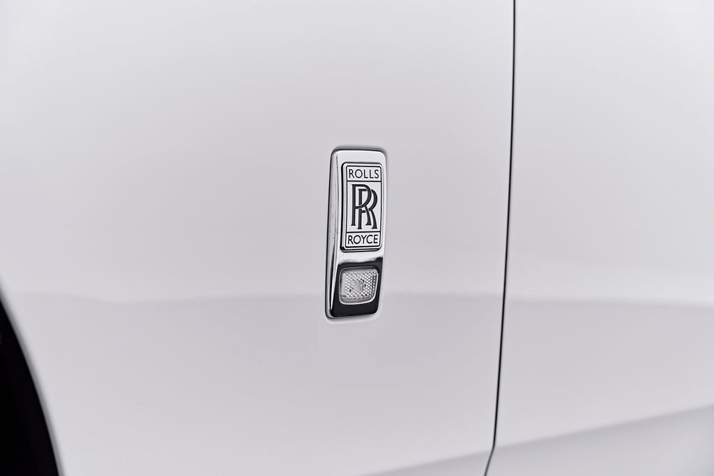 Used 2021 Rolls-Royce Phantom Sedan RWD image 24