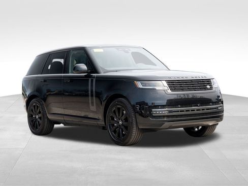 New 2025 Land Rover Range Rover SE image 3