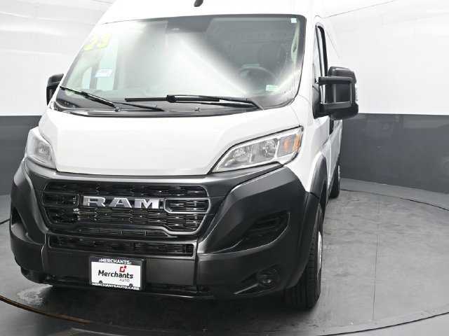 Used 2023 RAM ProMaster 2500 FWD image 2
