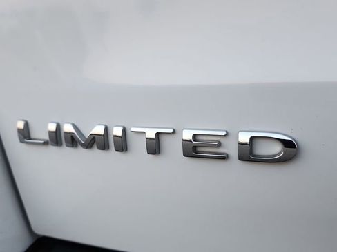 Used 2024 Ford Expedition Max Limited image 35