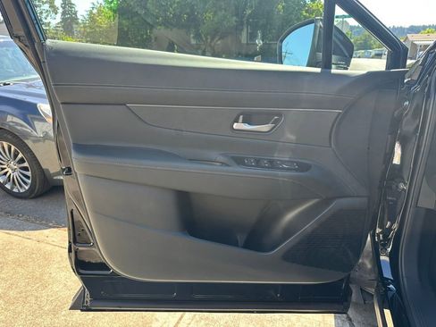 New 2025 Nissan Murano SV w/ Cargo Package image 13