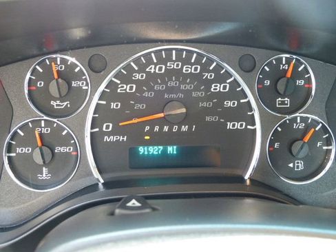 Used 2021 Chevrolet Express 2500 w/ Driver Convenience Package image 32