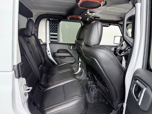 Used 2023 Jeep Gladiator Mojave w/ LED Lighting Group image 24