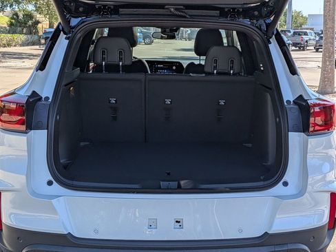 New 2026 Chevrolet TrailBlazer RS w/ Convenience Package FWD image 24