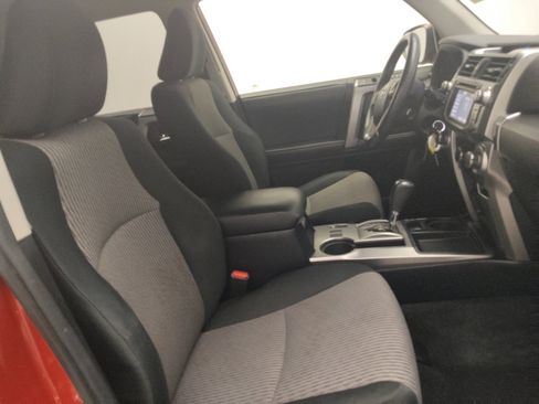 Used 2018 Toyota 4Runner SR5 RWD image 21