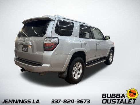 Used 2015 Toyota 4Runner SR5 AWD/4WD image 5
