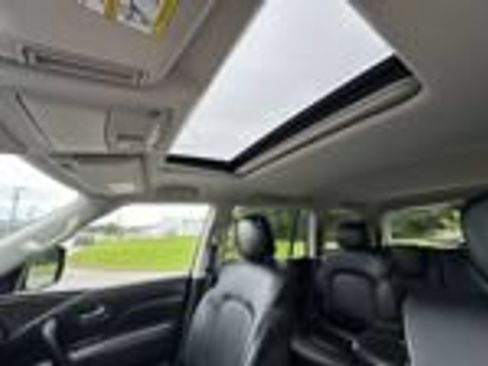 Used 2024 INFINITI QX80 Luxe AWD/4WD image 11
