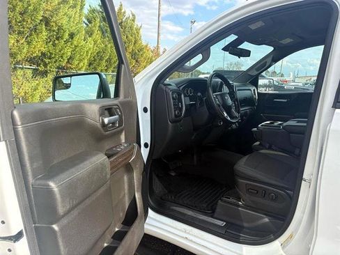 Used 2019 Chevrolet Silverado 1500 LT w/ All-Star Edition image 21