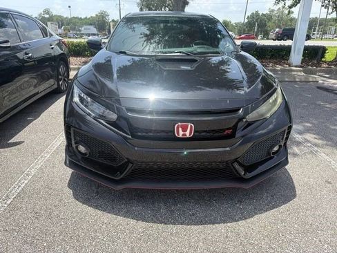 Used 2017 Honda Civic Type R image 9