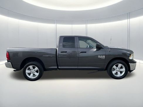 Used 2024 RAM 1500 Classic SLT AWD/4WD image 6