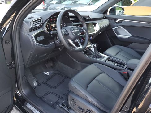 Used 2025 Audi Q3 2.0T Premium Plus w/ Premium Plus Package image 20