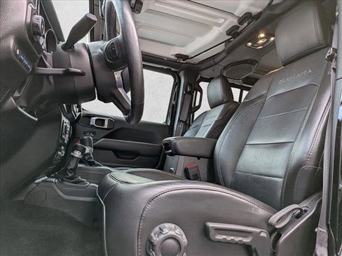 Used 2023 Jeep Wrangler Sahara w/ Cold Weather Group image 13