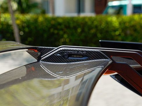 Used 2022 Lamborghini Huracan STO image 34