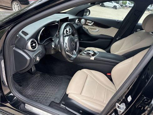 Used 2021 Mercedes-Benz C 300 Sedan image 9