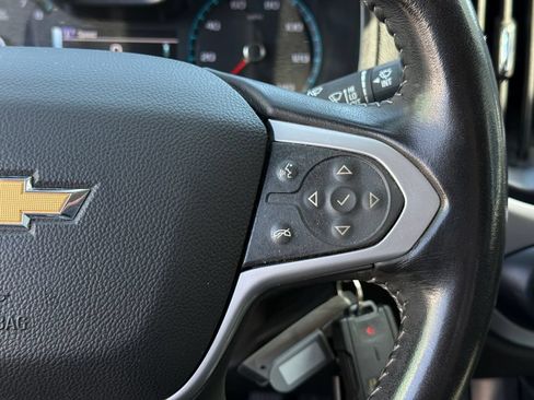 Used 2018 Chevrolet Colorado LT w/ LT Convenience Package RWD image 19