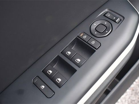 New 2025 Kia K4 GT-Line image 19