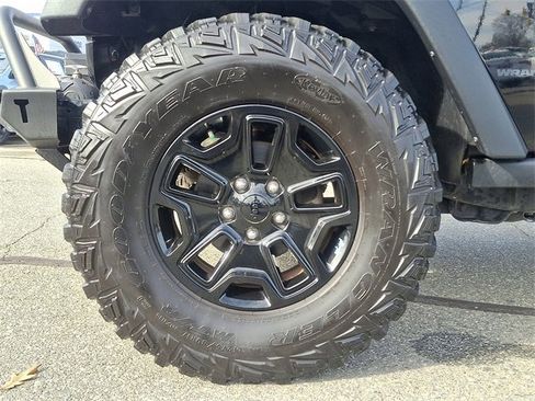 Used 2018 Jeep Wrangler Sport image 8