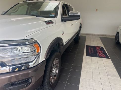 Used 2022 RAM 2500 Limited AWD/4WD image 5