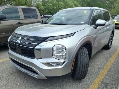 Used 2024 Mitsubishi Outlander AWD