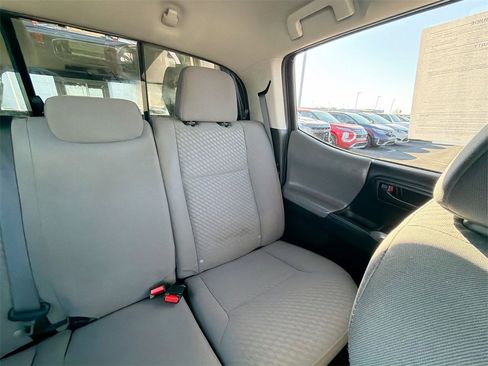 Used 2022 Toyota Tacoma SR5 image 14