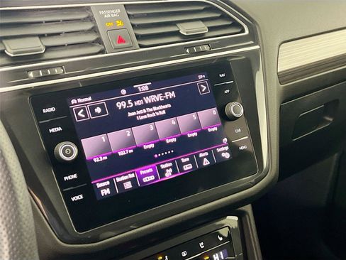 Used 2024 Volkswagen Tiguan SEL R-Line image 14