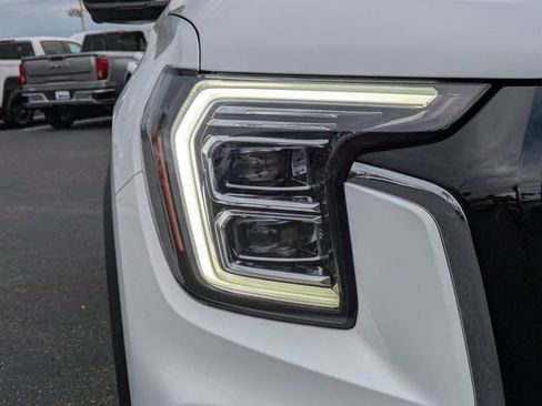 New 2026 GMC Terrain Elevation w/ Elevation Premium Package image 10