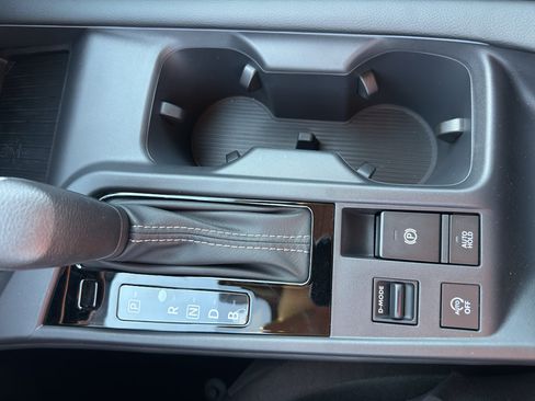 New 2026 Nissan Sentra SV w/ SV Convenience Package FWD image 21