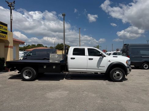 Used 2020 RAM 4500 Tradesman w/ Chrome Appearance Group AWD/4WD image 6