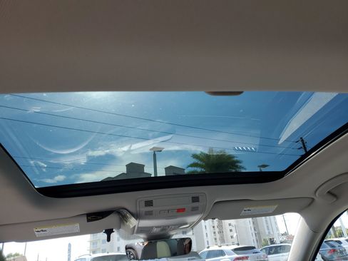 New 2025 Volkswagen Jetta SE image 11